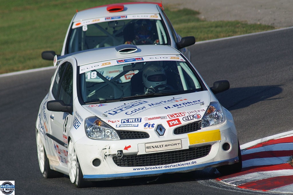 Renault_Clio_Adria_0014890