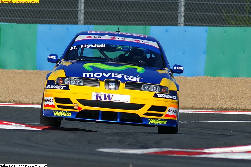 WTCC_2005_Magny-Cours_0014668