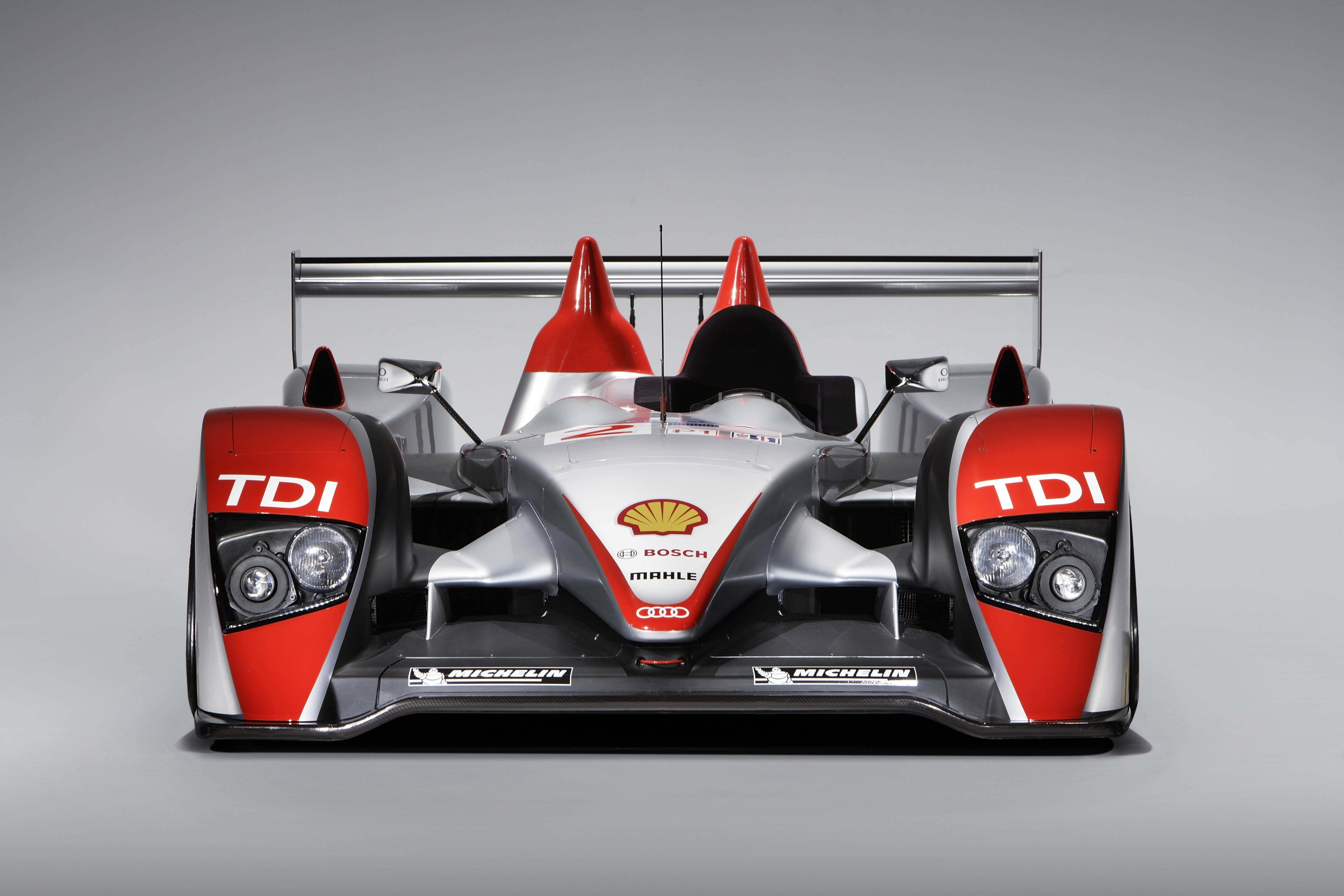 audi_r10_07.jpg